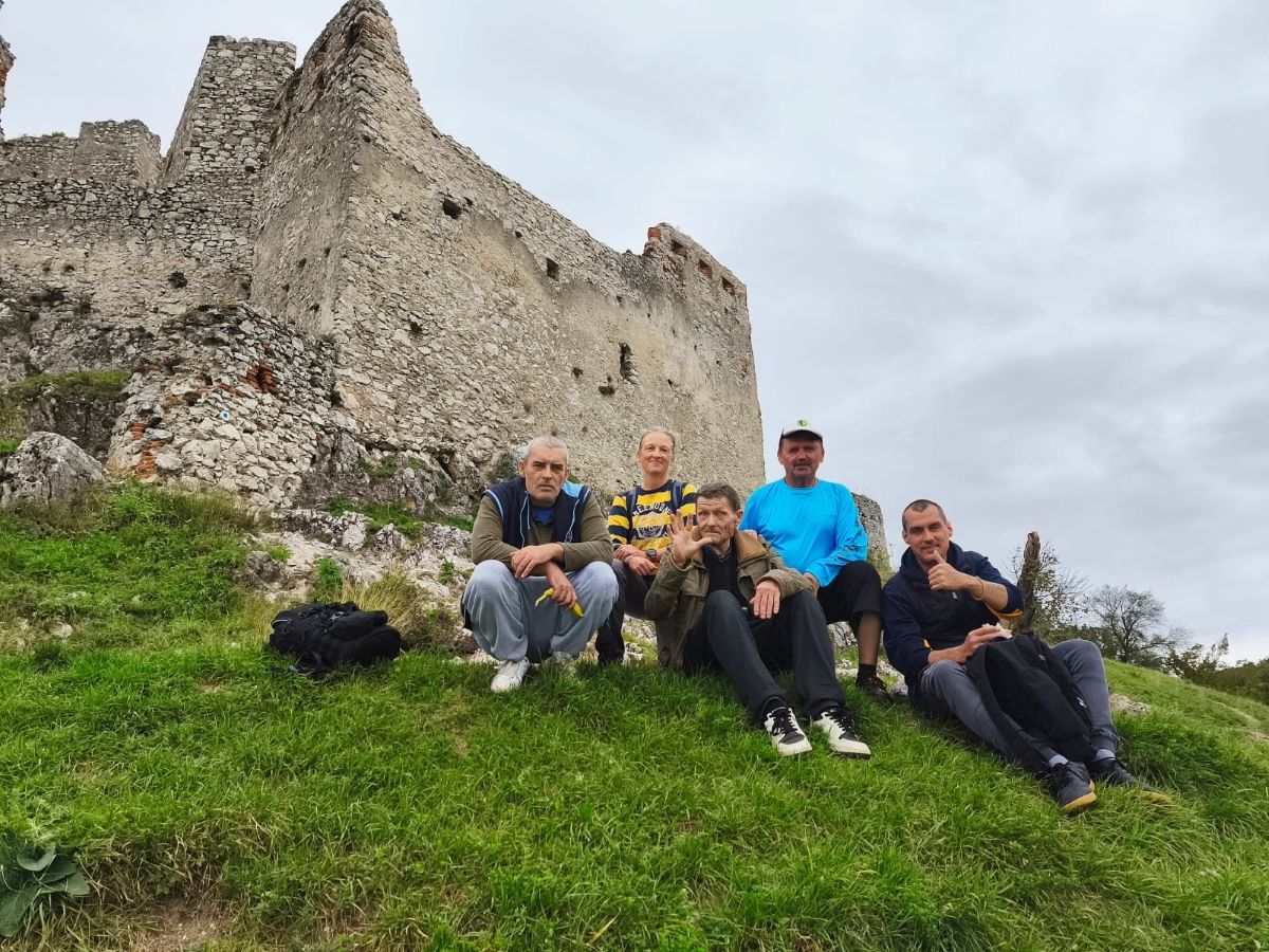 foto plavecký hrad